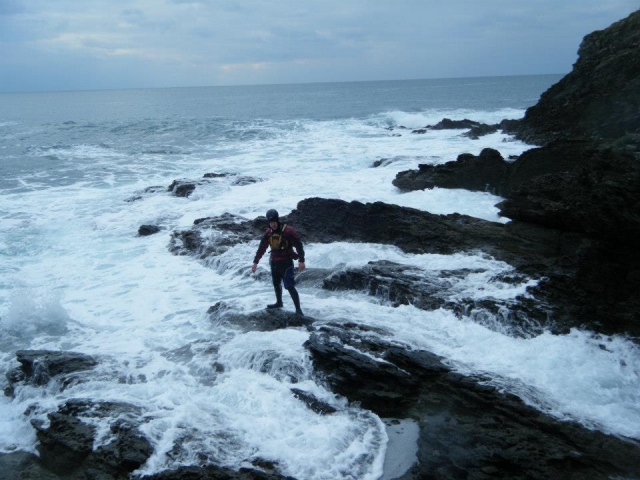  Coasteering 